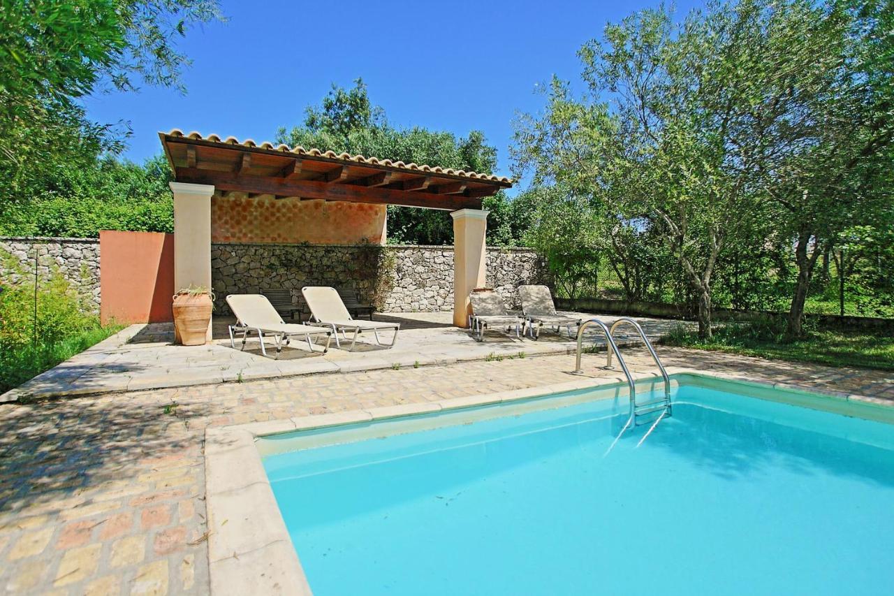 Villa Kleopatra Poulades Экстерьер фото