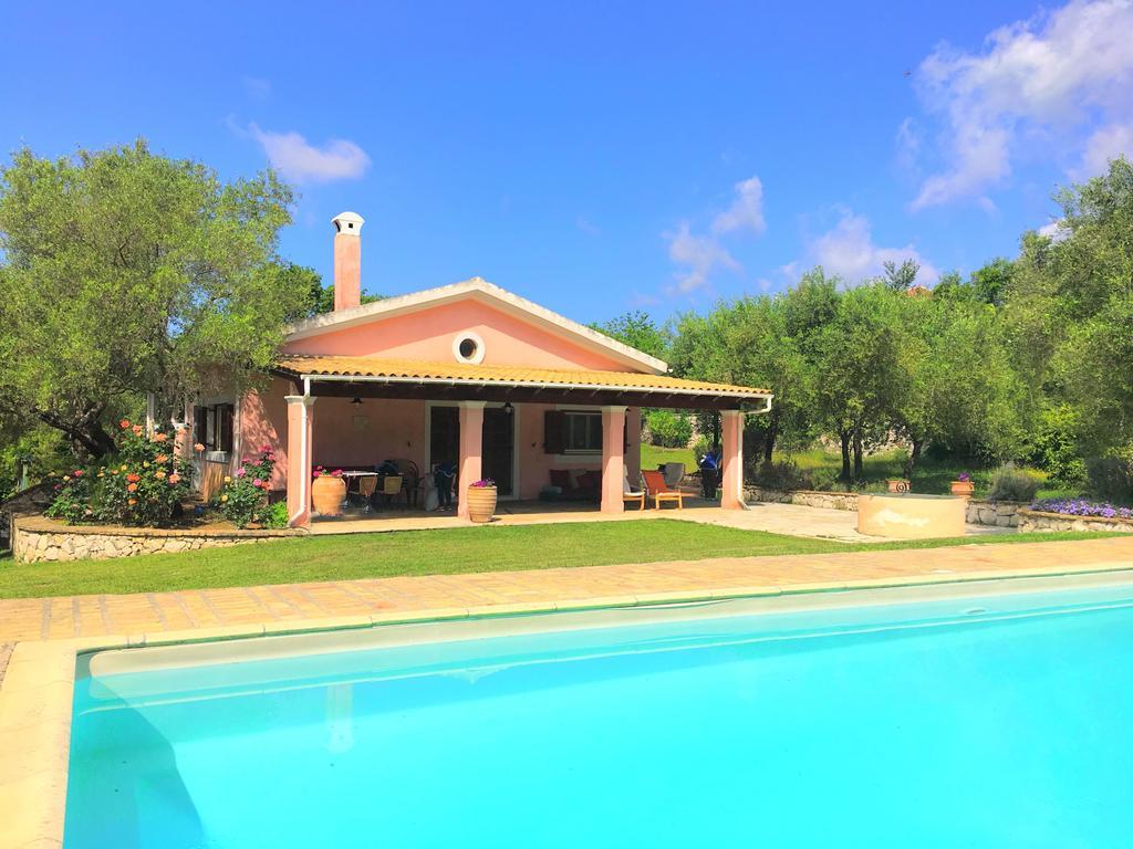 Villa Kleopatra Poulades Экстерьер фото